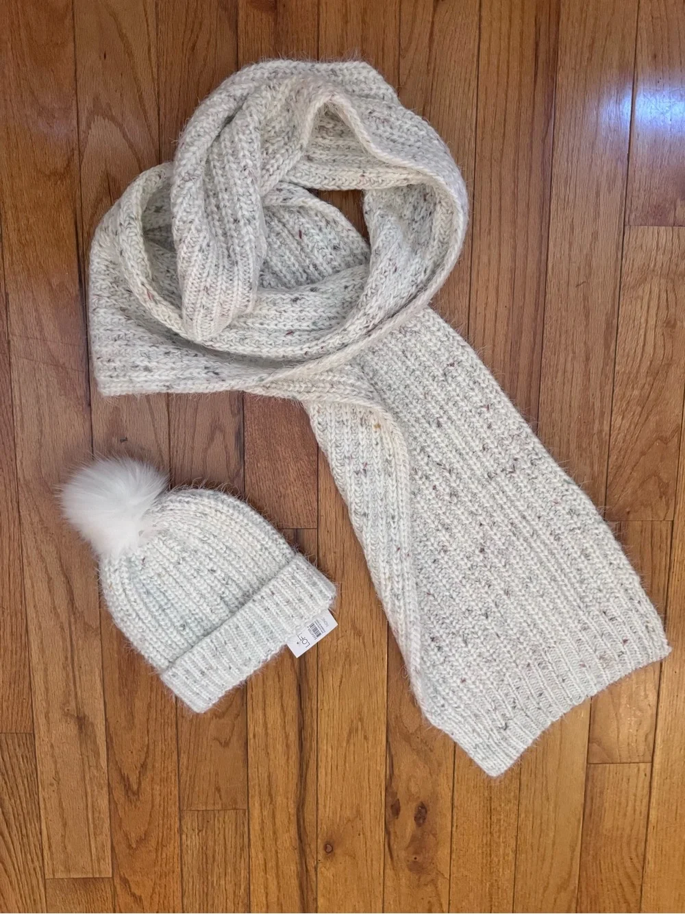 LOFT Cream Speckled Knit Beanie with Faux Fur Pom and Matching Scarf Set